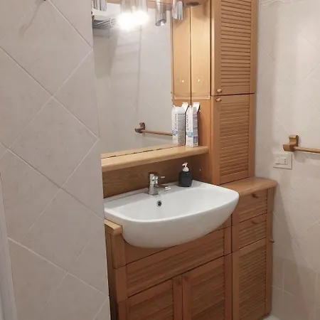 Apartment Baia 2 - Casa Rossella By Interhome *