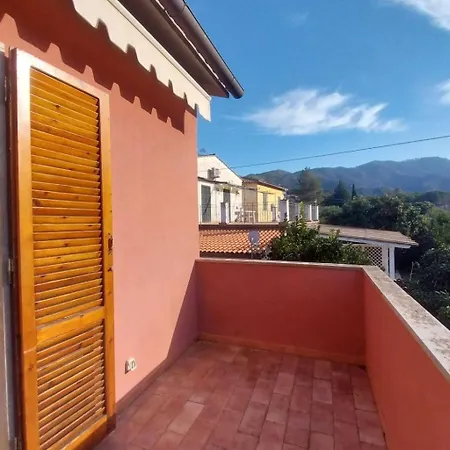 Apartment Baia 2 - Casa Rossella By Interhome Portoferraio