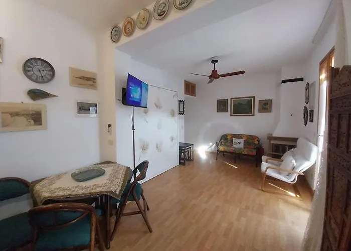 Apartament Baia 1 - Casa Rossella By Interhome *